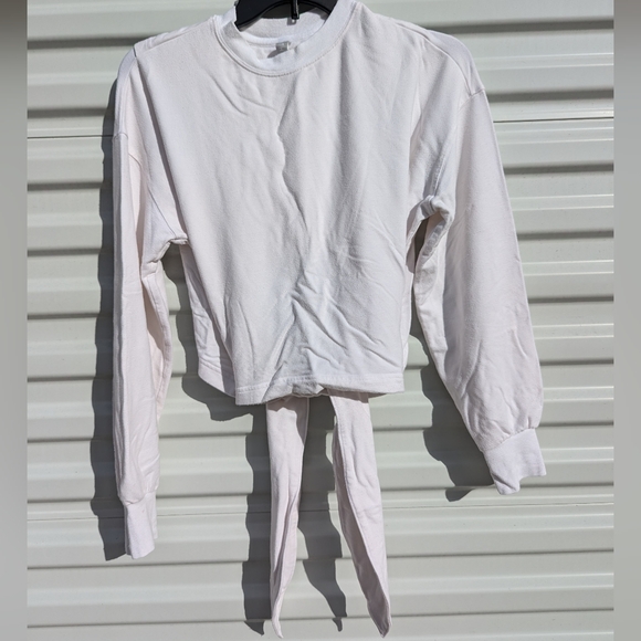Athleta Yoga Tie Back cross over white sweatshirt - Picture 3 of 9